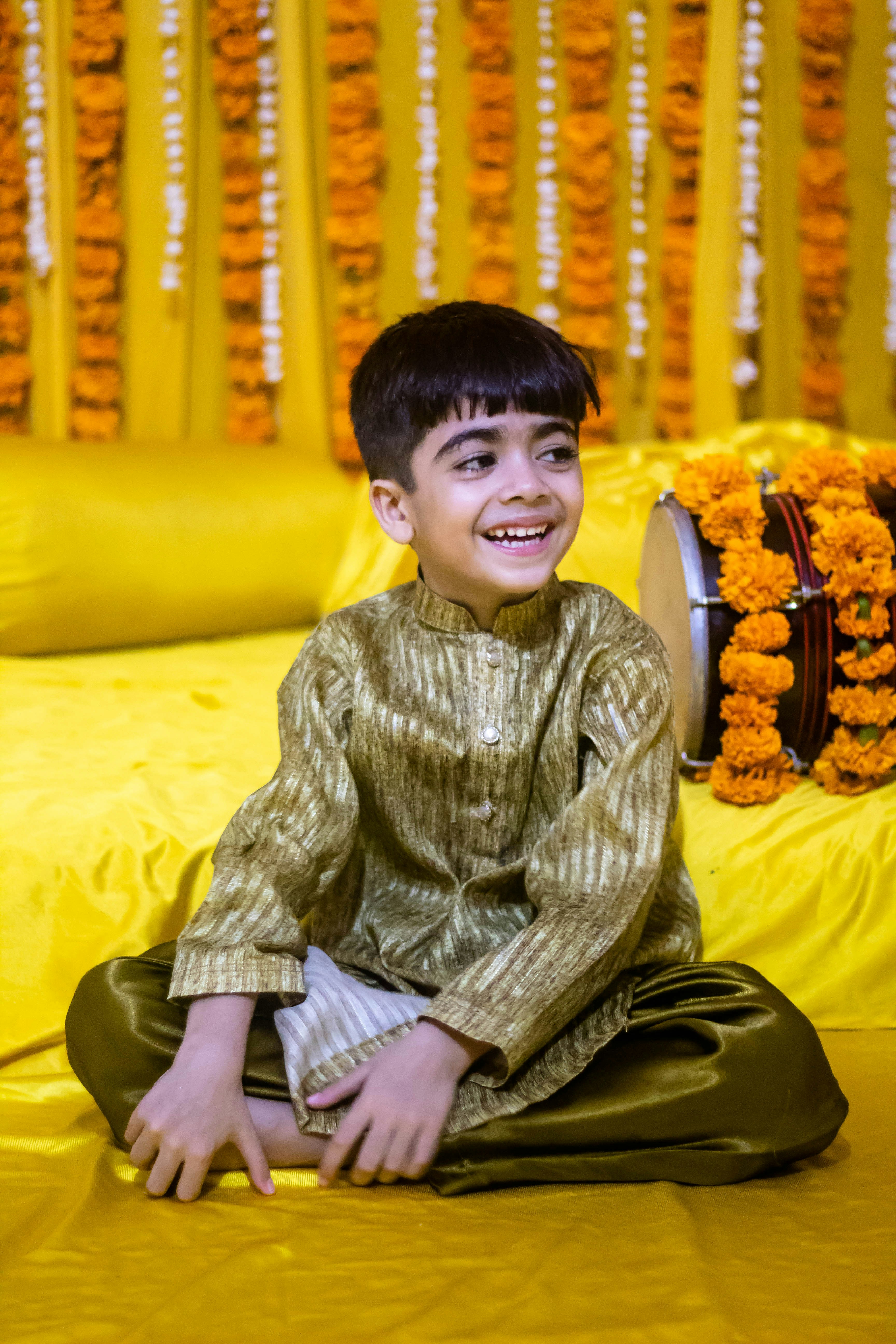 热门剧封面：城市共鸣