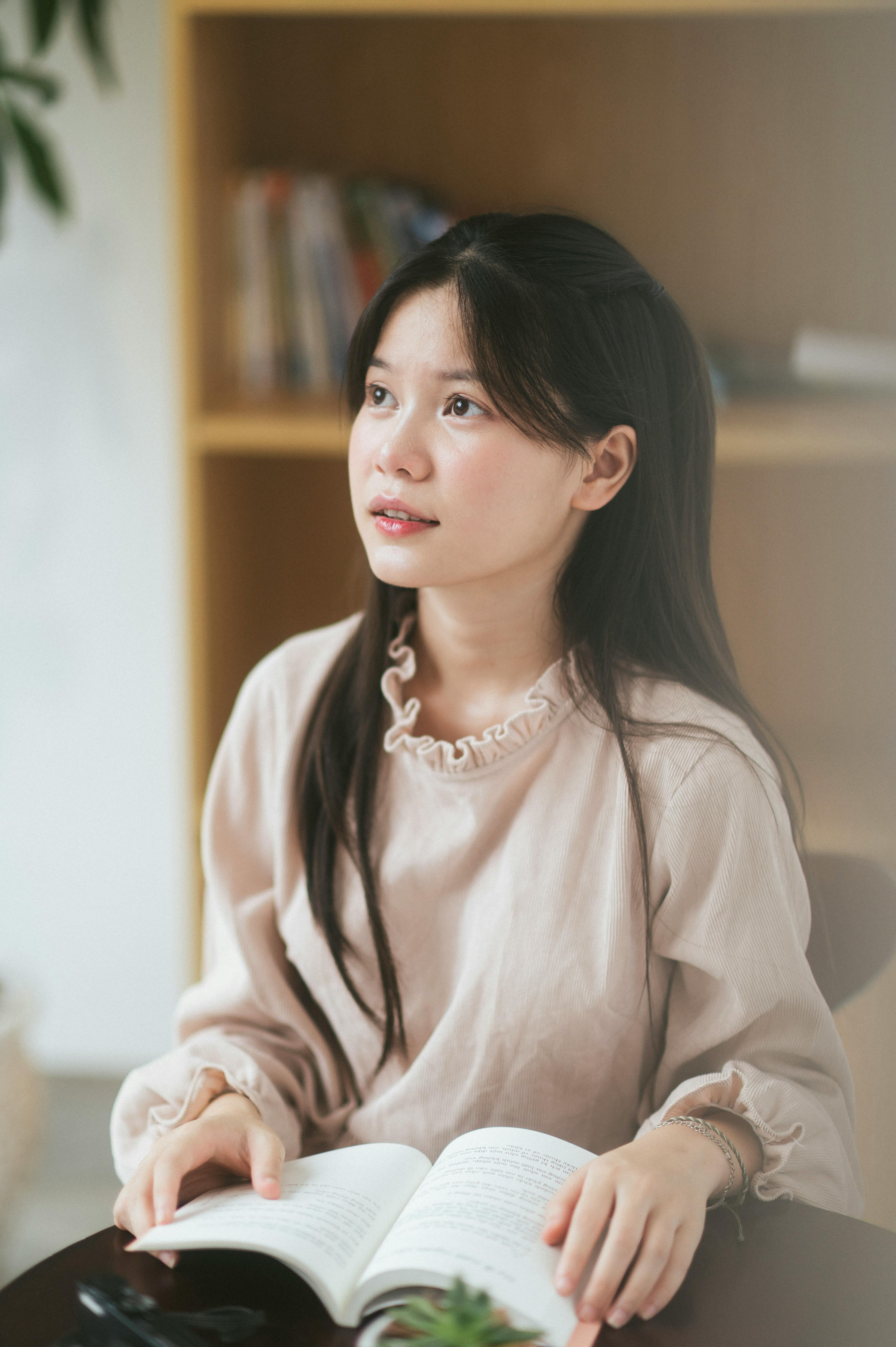 Chuot Anhls 的生活场景拼图图像